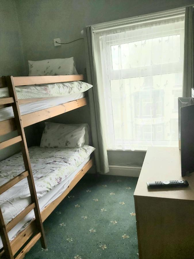 Rayners Hotel ブラックプール エクステリア 写真